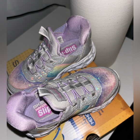 Skechers Slip-ins: Infinite Heart Lights toddler size 8 - Picture 6 of 10